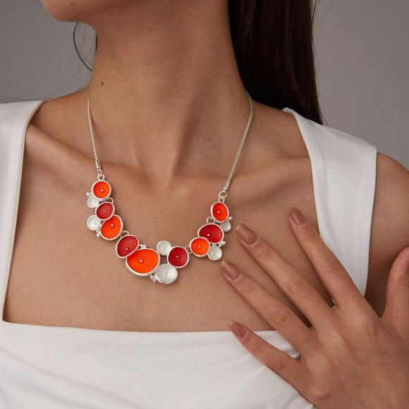 S925 silver necklace with classic orange circular flower necklace. Sexy lady\'s u main image 4